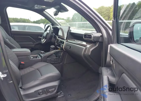 2024 Toyota Tacoma Trd Sport 4Wd z USA, uszkodzony, nr VIN 3TMLB5JN9RM060836